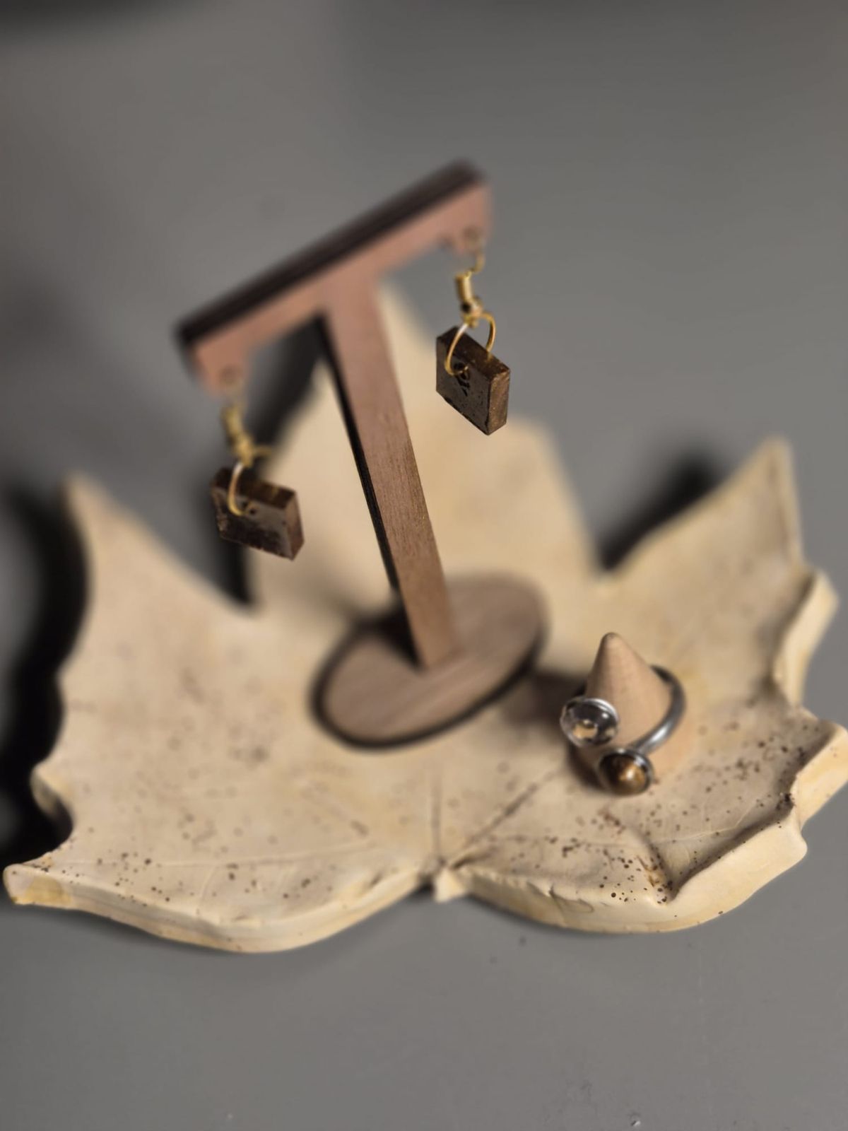 Pendientes de epoxi malva — foto 5